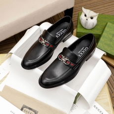 Gucci Leather Shoes